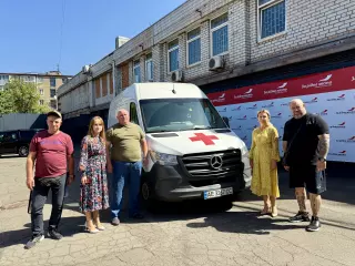 Ольга Бабенко передала гуманітарний вантаж