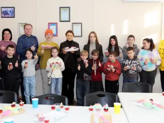 🍰 Міжнародний день десерту — свято, яке народилося завдяки цукерці на паличці!