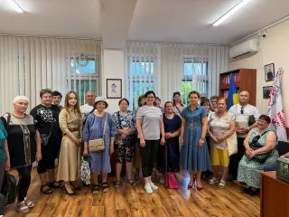 Поруч у найважливіший момент!