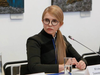 Тимошенко звинуватила владу в порушенні правосуддя через закон про розпродаж землі