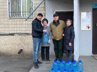 💧 У рамках турботи про мешканців району та підтримки людей у непростих умовах команда ГО «За рідне місто» продовжує реалізовувати важливі соціальні ініціативи.