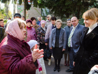 Кандидати від «Батьківщини» зустрілися з виборцями в Інгулецькому районі.