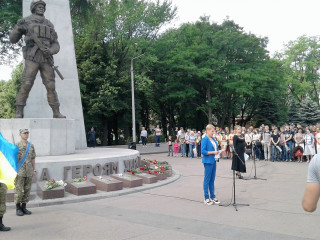 Депутаты и активисты "ЗА РIДНЕ МIСТО" почтили память павших героев АТО