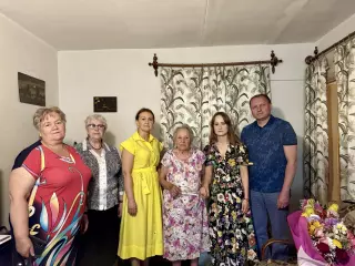 Ольга Бабенко привітала видатну мешканку Кривого Рогу з ювілеєм