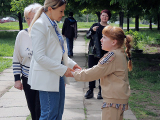 Сім'ї з людьми з інвалідністю та ті, що виховують дітей з інвалідністю, отримали набори вітамінів