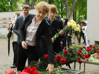 71-й годовщине Великой Победы посвящается