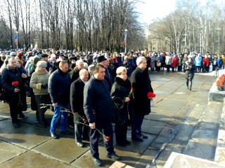 В Металлургическом районе почтили память воинов-освободителей