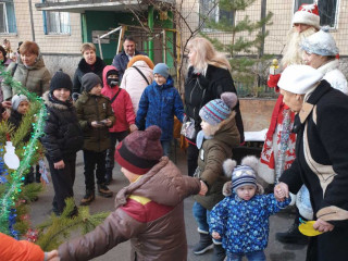 Праздник для вашего двора. Инициативы команды ВО «Батьківщина»