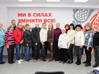 Відбулася зустріч голови Криворізької міської організації ВО «Батьківщина» Ольги Бабенко та депутата Дніпропетровської обласної ради Марії Бабенко з мешканцями Металургійного району.