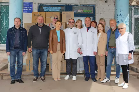 Ольга Бабенко передала чергову партію медикаментів одній з криворізьких лікарень