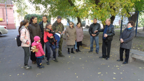 Люди не відчувають себе безпечно у власних під'їздах