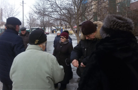 Люки, крыши, собаки. Городской бич – на приеме депутата