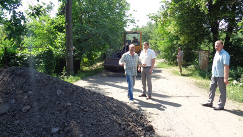  "ЗА РIДНЕ МIСТО" регулярно выполняет коллективные обращения криворожан