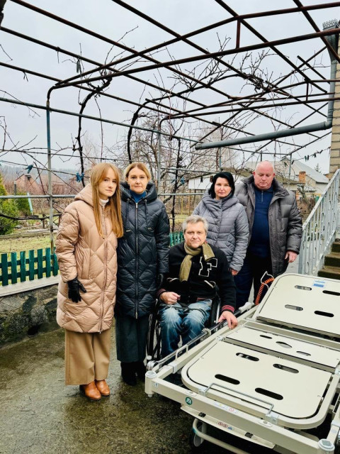 Сім'ї криворіжців, в якій мешкають люди з інвалідністю, надано функціональне ліжко