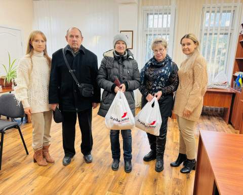 Надано гуманітарну допомогу в'язням концтаборів та жертвам нацизму