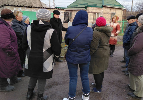 Жителі Довгинцівського району просять забезпечити безпеку пішоходів